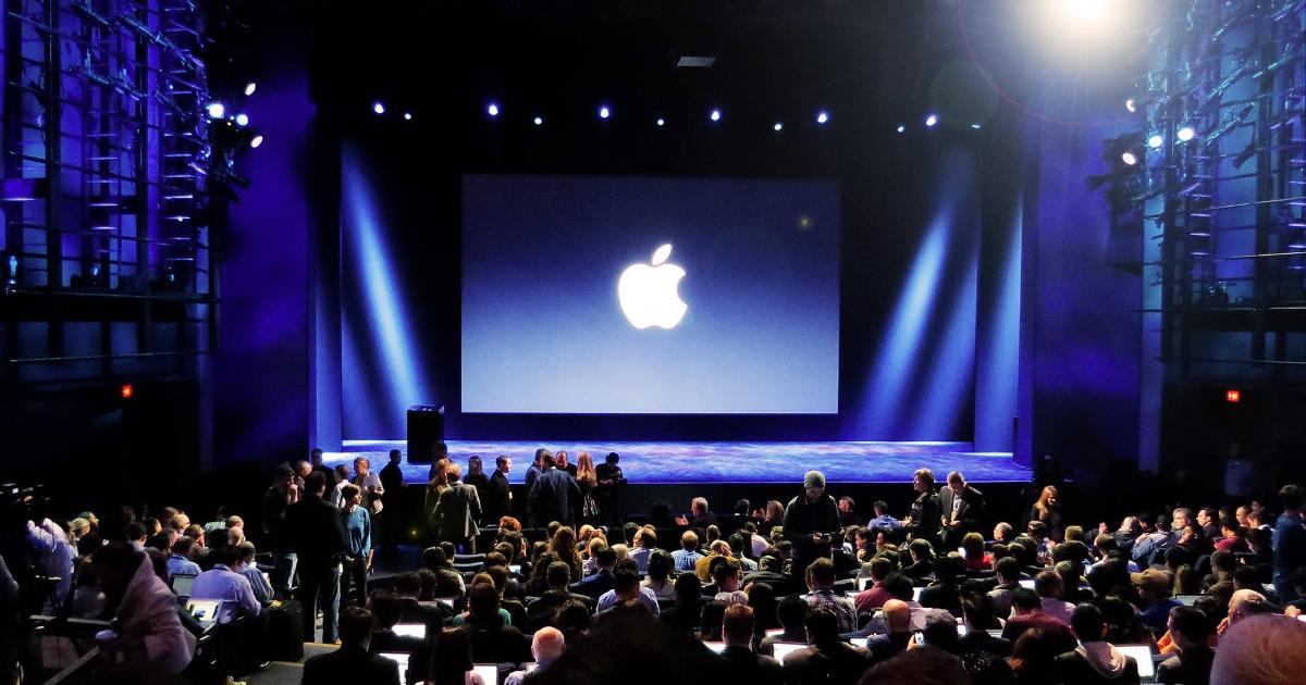 Siri AI на WWDC 2026: новый голосовой ассистент Apple с акцентом на личный контекст и приватную обработку данных